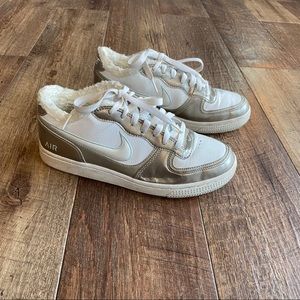 Nike Air Sherpa snowflake sneakers size 7